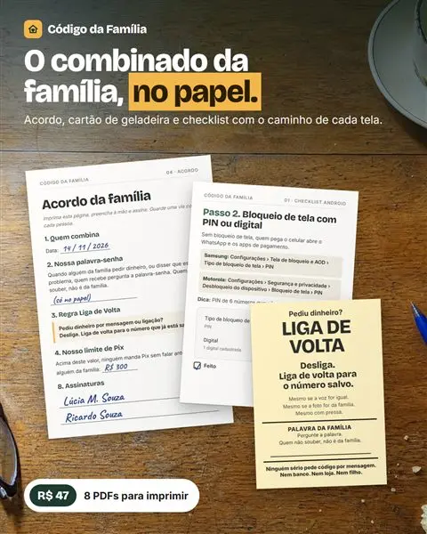 Acordo da família, checklist e cartão na mesa